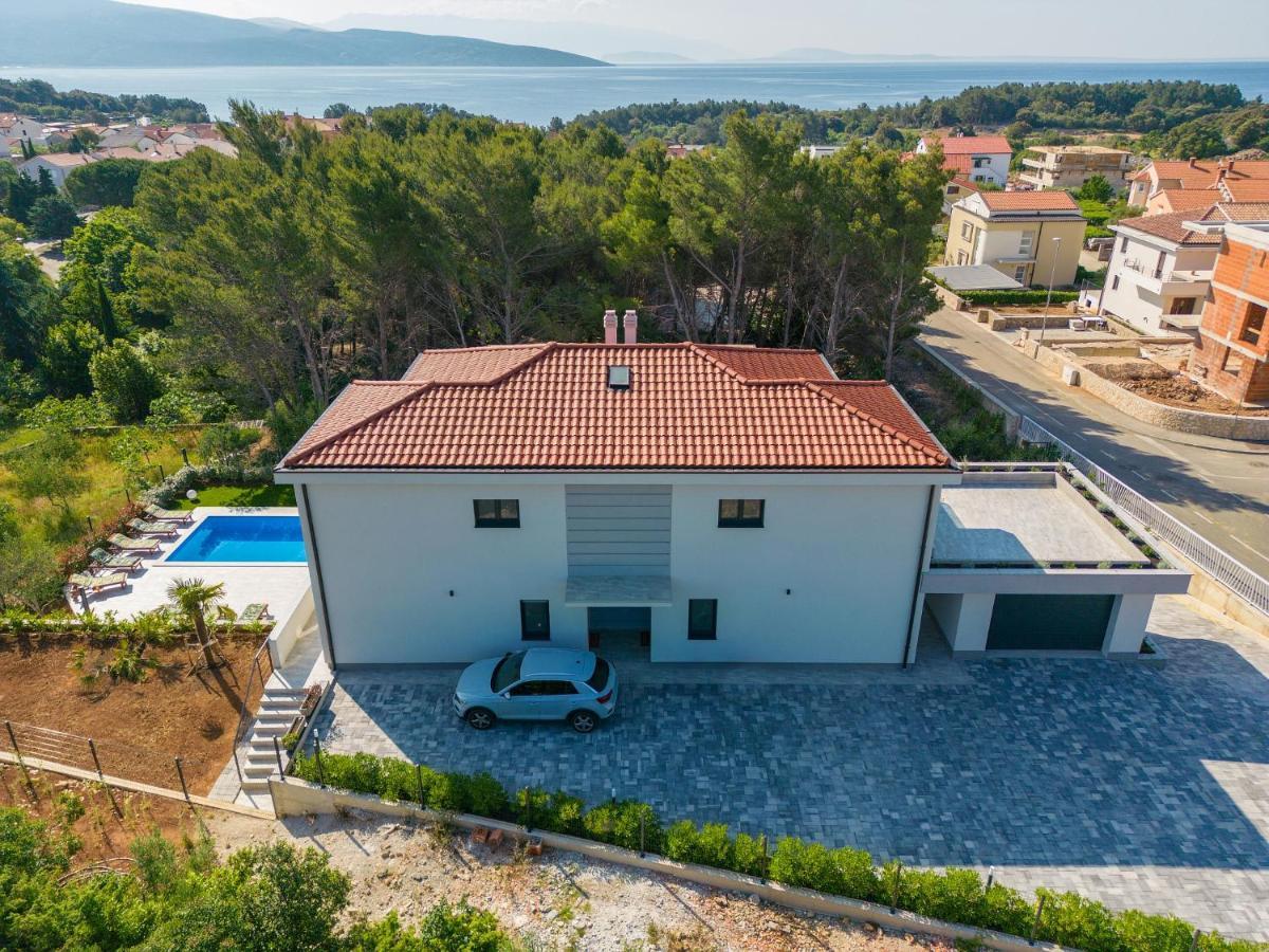 Apartments Paola & Karla With Pool Krk Town Zewnętrze zdjęcie